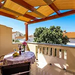 Apartment 1 Bedroom In *
